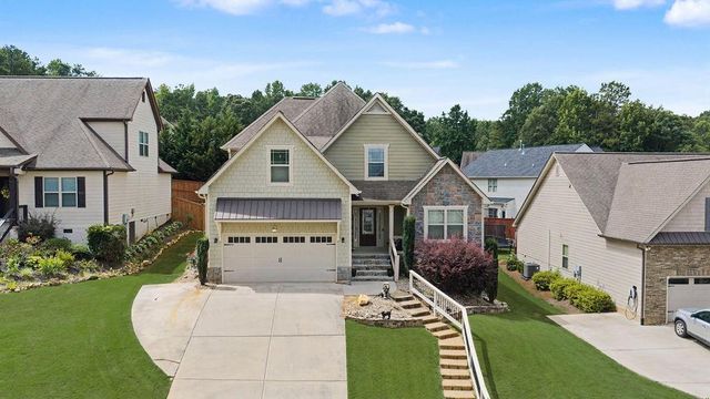 102 Brookstone Drive, Carrollton, GA 30116