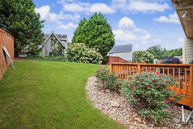 102 Brookstone Drive, Carrollton, GA 30116