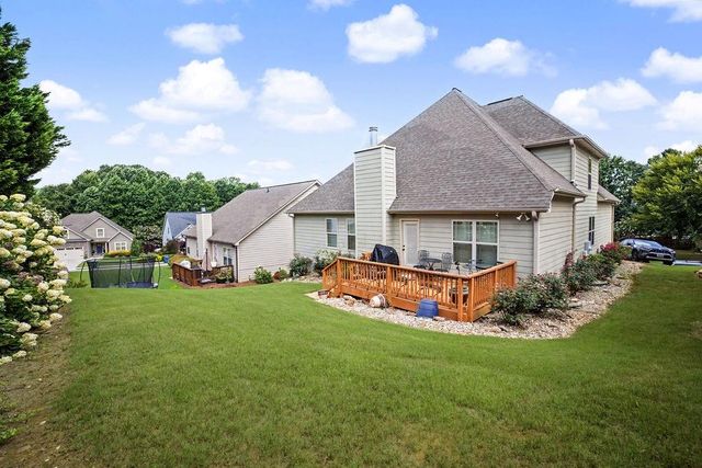 102 Brookstone Drive, Carrollton, GA 30116
