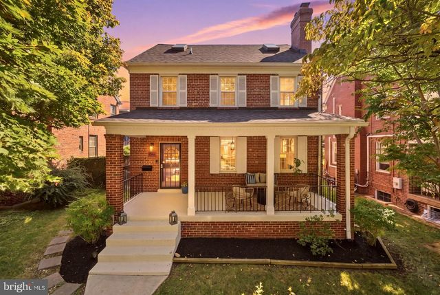 1346 SOMERSET PL NW, Washington, DC 20011
