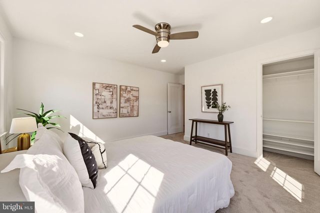 1346 SOMERSET PL NW, Washington, DC 20011