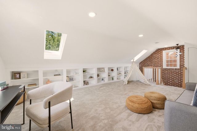 1346 SOMERSET PL NW, Washington, DC 20011
