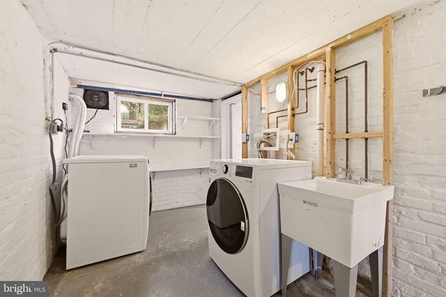 1346 SOMERSET PL NW, Washington, DC 20011