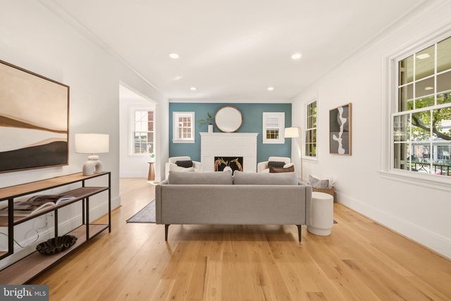 1346 SOMERSET PL NW, Washington, DC 20011