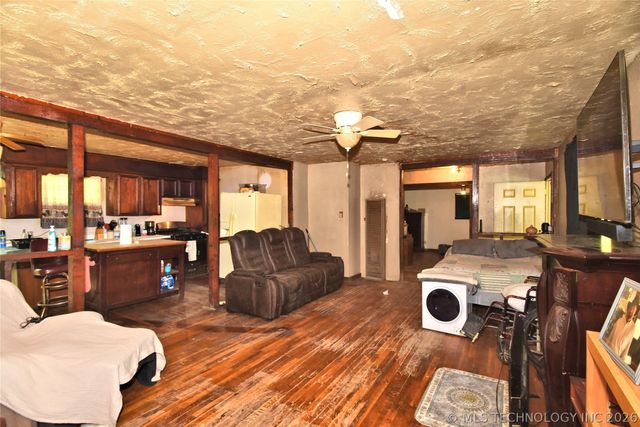 17365 Redbud Drive, Catoosa, OK null