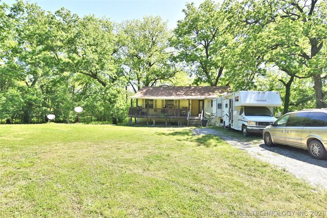 17365 Redbud Drive, Catoosa, OK null