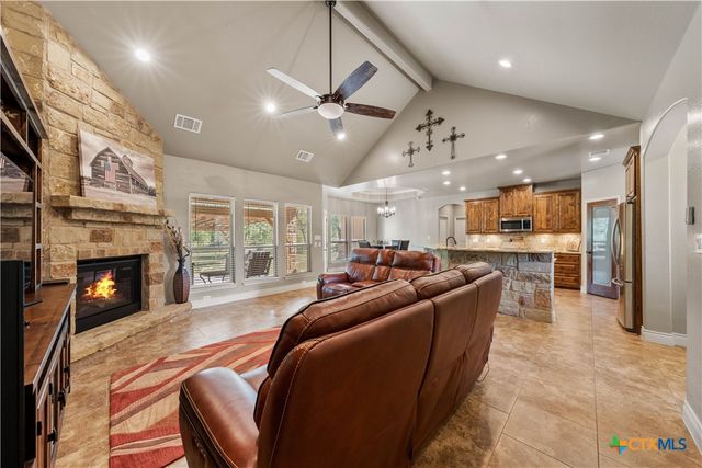 149 Cibolo Ridge Drive, La Vernia, TX 78121