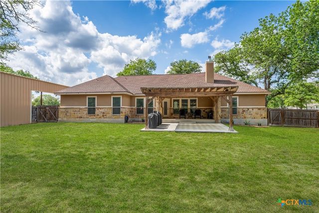 149 Cibolo Ridge Drive, La Vernia, TX 78121