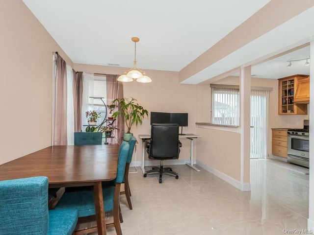 4116 Whispering Hills, Chester, NY 10918