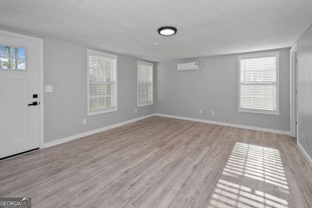 20 Dads Walk, Newnan, GA 30263