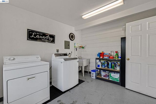 523 Evelyn Ln, Hayward, CA 94544