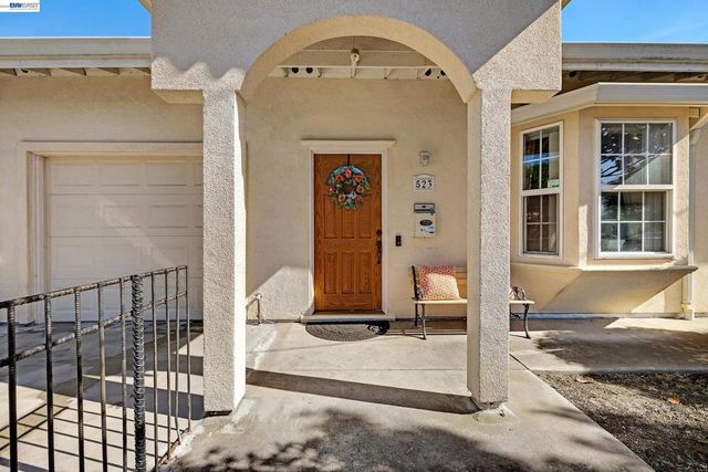 523 Evelyn Ln, Hayward, CA 94544