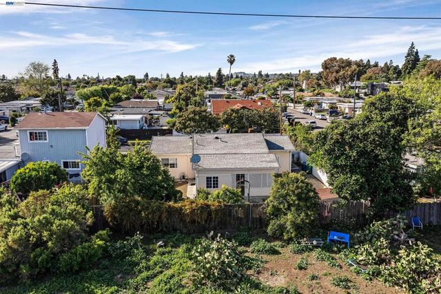 523 Evelyn Ln, Hayward, CA 94544