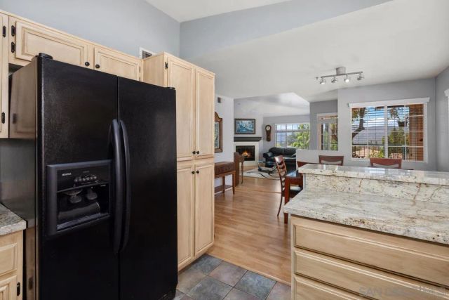 18557 Caminito Pasadero 389, San Diego, CA 92128