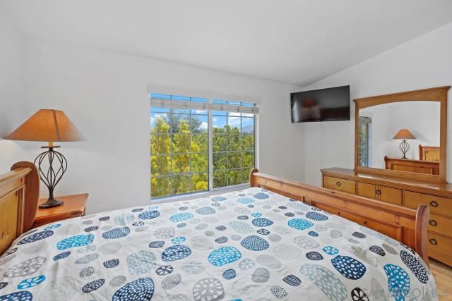 18557 Caminito Pasadero 389, San Diego, CA 92128