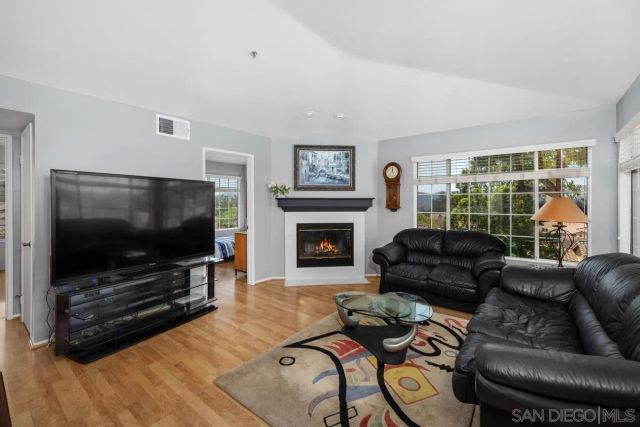 18557 Caminito Pasadero 389, San Diego, CA 92128