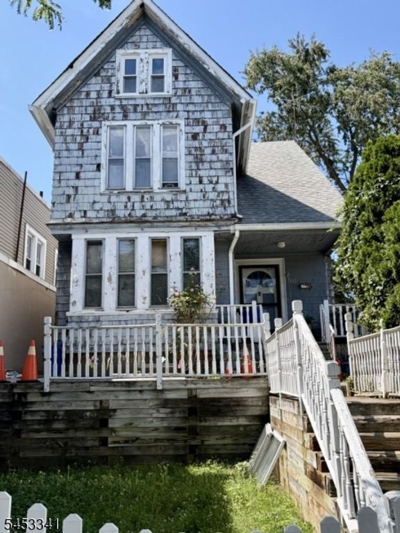 311 N 8Th St, Prospect Park Boro, NJ 07508