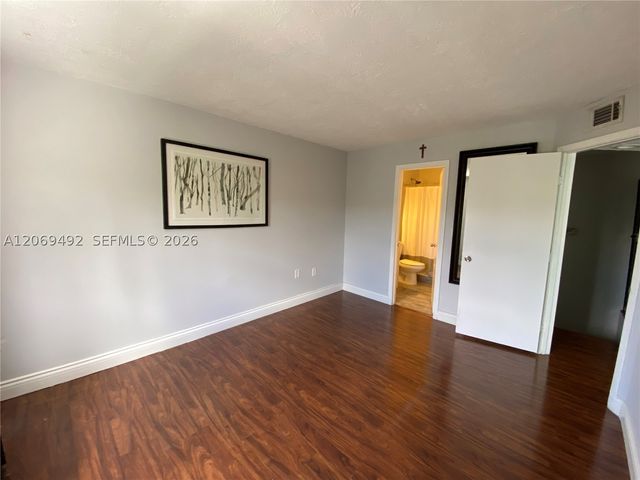 4530 SW 68th Ct Cir 32-6, Miami, FL 33155