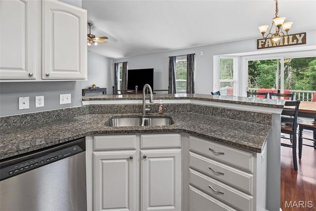 5241 Arrow Ridge Place, Imperial, MO 63052
