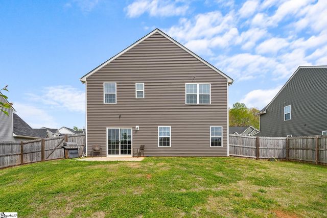 8 Wiltshire Circle, Easley, SC 29642