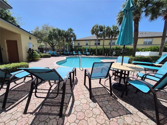 3845 ISLAND WAY, St Petersburg, FL 33705