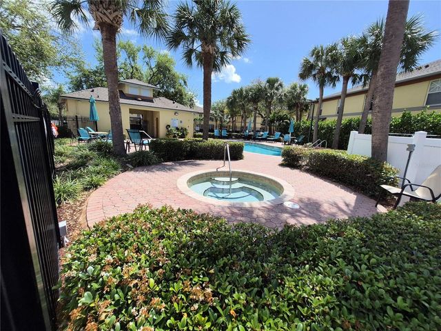 3845 ISLAND WAY, St Petersburg, FL 33705