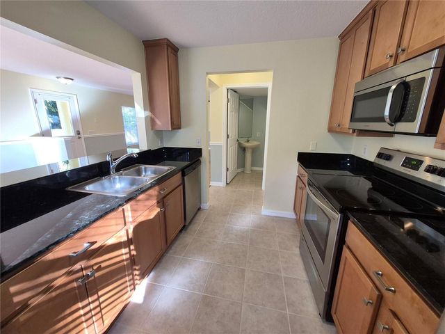 3845 ISLAND WAY, St Petersburg, FL 33705