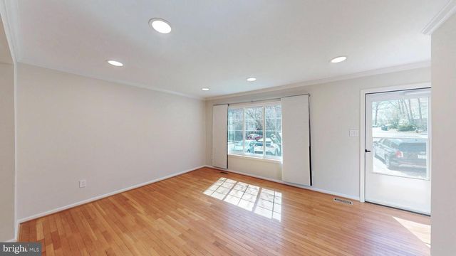 5705 HERITAGE HILL CT, Alexandria, VA 22310