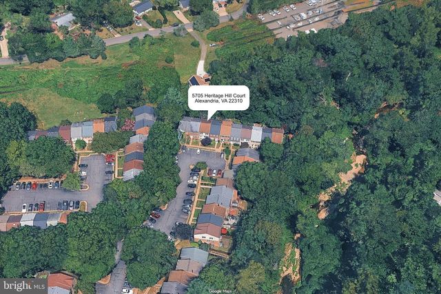 5705 HERITAGE HILL CT, Alexandria, VA 22310