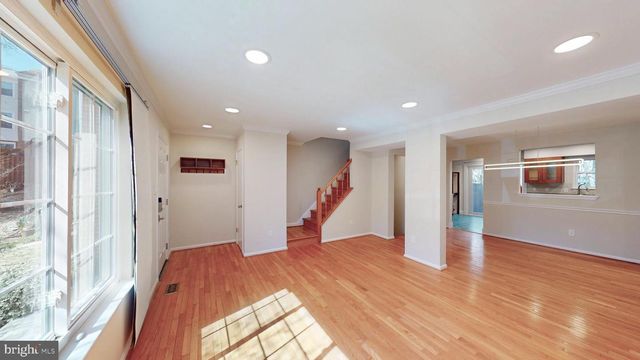 5705 HERITAGE HILL CT, Alexandria, VA 22310