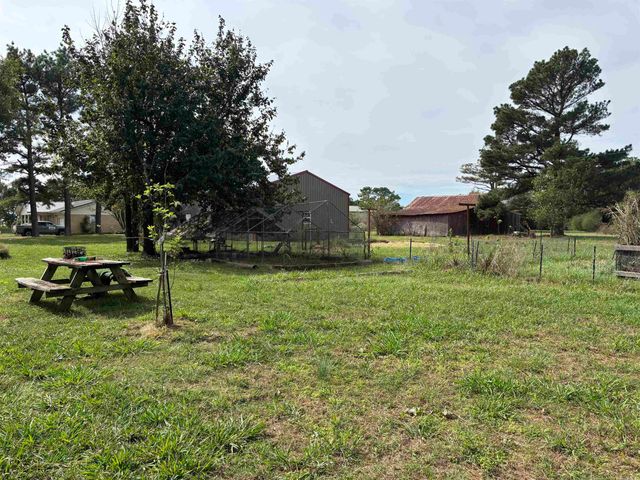 3399 Hwy 135, Corning, AR 72422