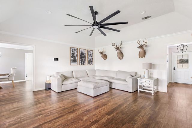 5004 Atascosito Drive, Liberty, TX 77575