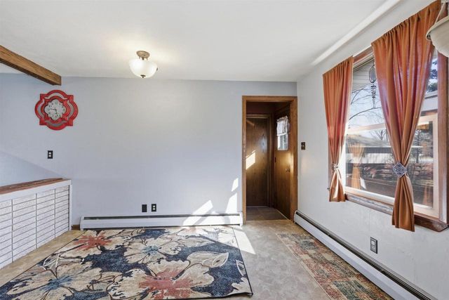 1965 LYNN DRIVE, Neenah, WI 54956