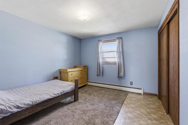 1965 LYNN DRIVE, Neenah, WI 54956