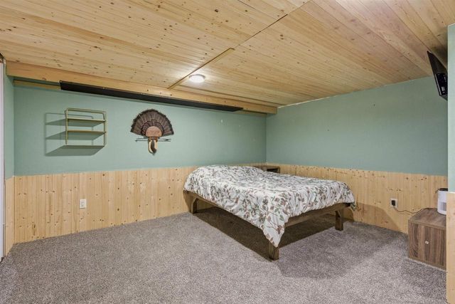 1965 LYNN DRIVE, Neenah, WI 54956