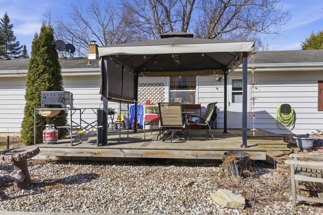 1965 LYNN DRIVE, Neenah, WI 54956