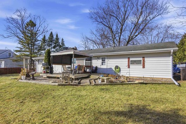 1965 LYNN DRIVE, Neenah, WI 54956