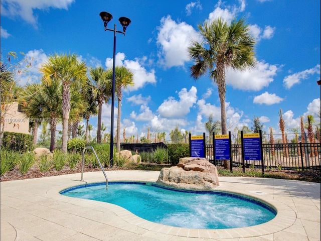 4635 Terrasonesta Drive, Davenport, FL 33837