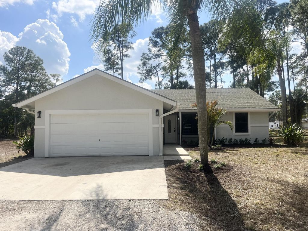 15734 89th Place N, Loxahatchee, FL 33470