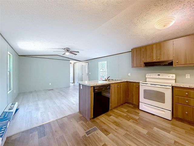 11946 SE 99TH TERRACE, Belleview, FL 34420
