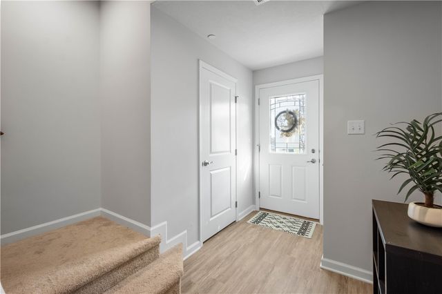 128 Providence Way, Whitehall, PA 15234