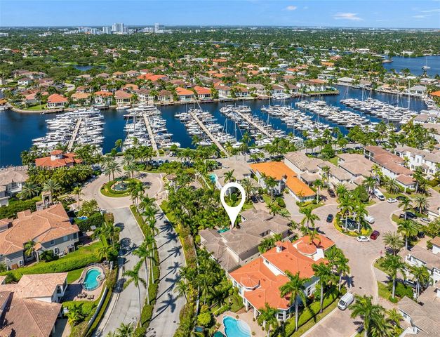 1295 Hatteras Ln, Hollywood, FL 33019