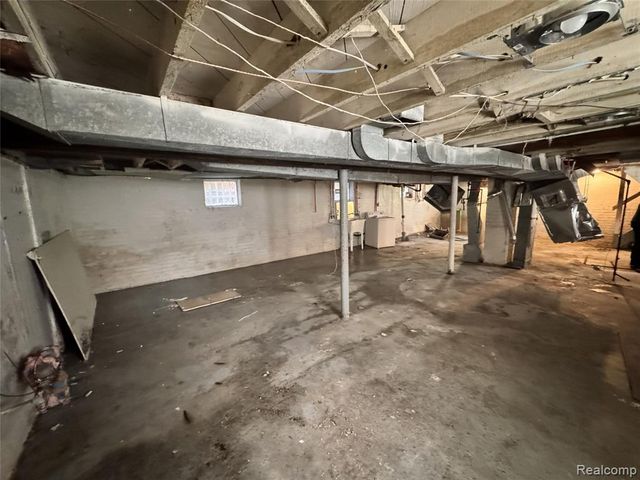 12614 Promenade Street, Detroit, MI 48213