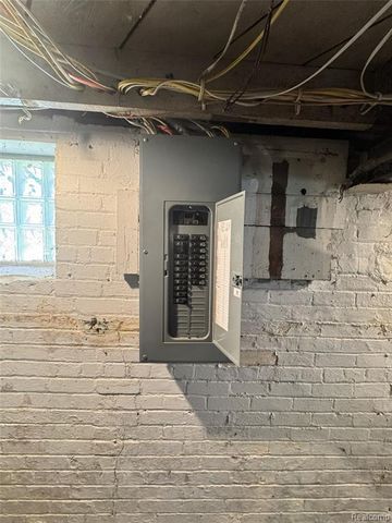 12614 Promenade Street, Detroit, MI 48213