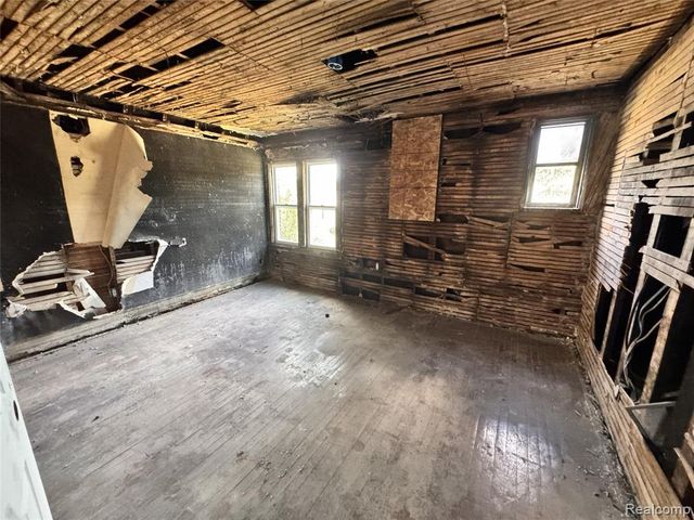 12614 Promenade Street, Detroit, MI 48213