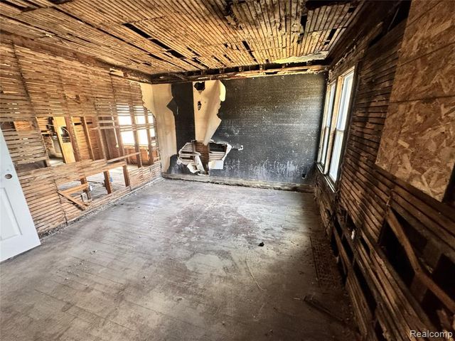 12614 Promenade Street, Detroit, MI 48213