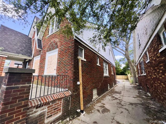 12614 Promenade Street, Detroit, MI 48213