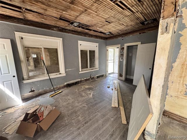 12614 Promenade Street, Detroit, MI 48213