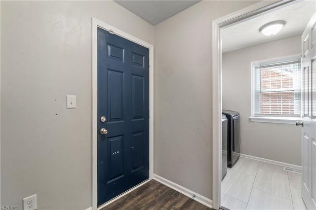 5504 State ST, Virginia Beach, VA 23455