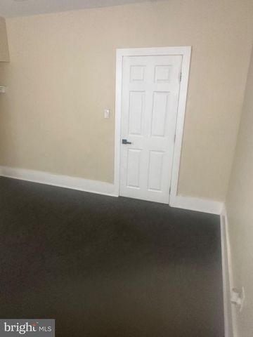 810 W BIRCH ST, Philadelphia, PA 19133